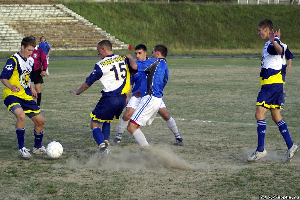 "Крылья Сахалина" (Южно-Сахалинск) - "Портовик" (Холмск)
