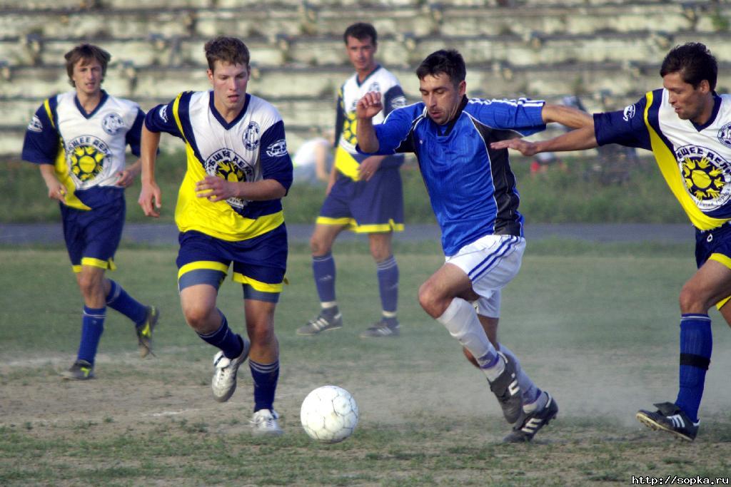 "Крылья Сахалина" (Южно-Сахалинск) - "Портовик" (Холмск)