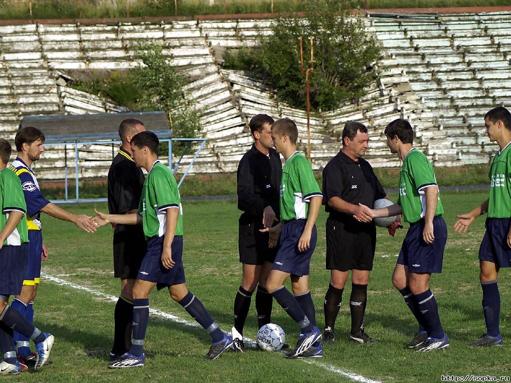 "Крылья Сахалина" - ФК "Биробиджан"