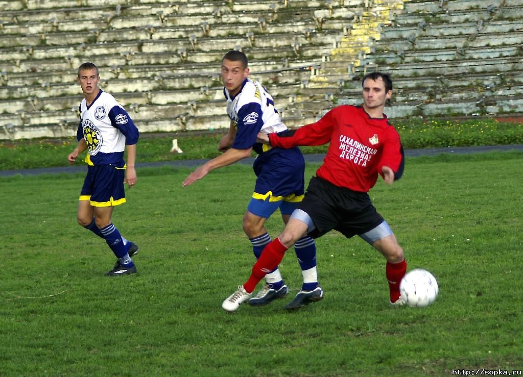 "Крылья Сахалина" - "Локомотив-Тепличный"