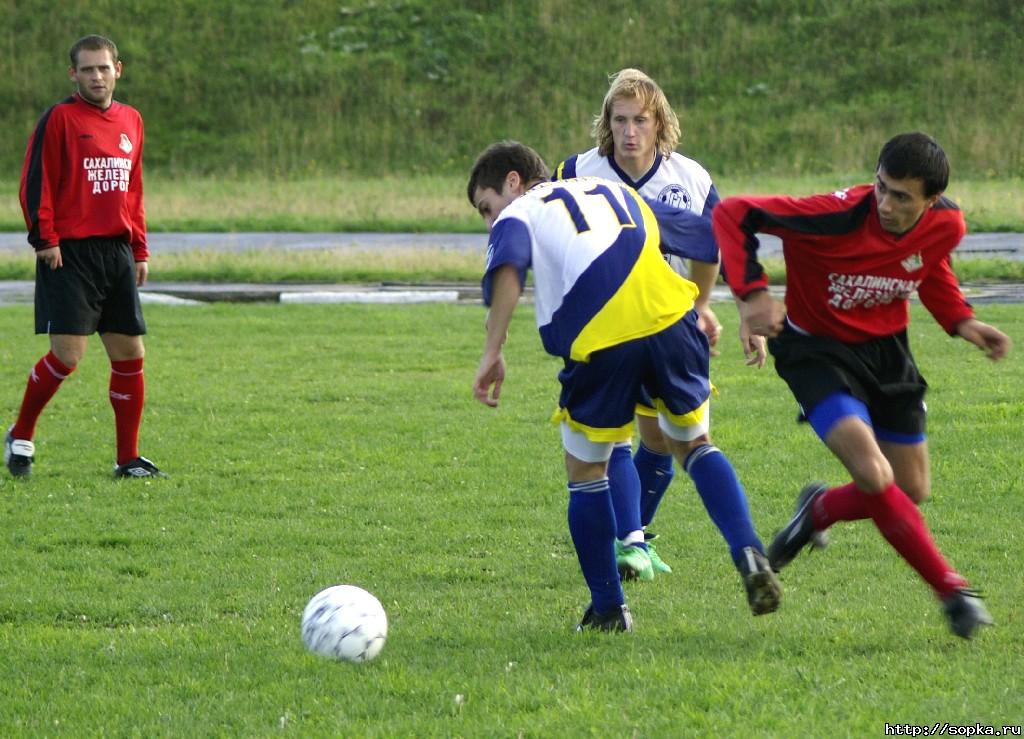 "Крылья Сахалина" - "Локомотив-Тепличный"