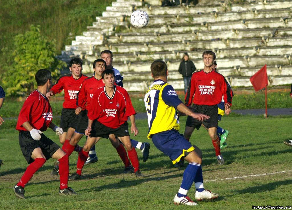 "Крылья Сахалина" - "Локомотив-Тепличный"