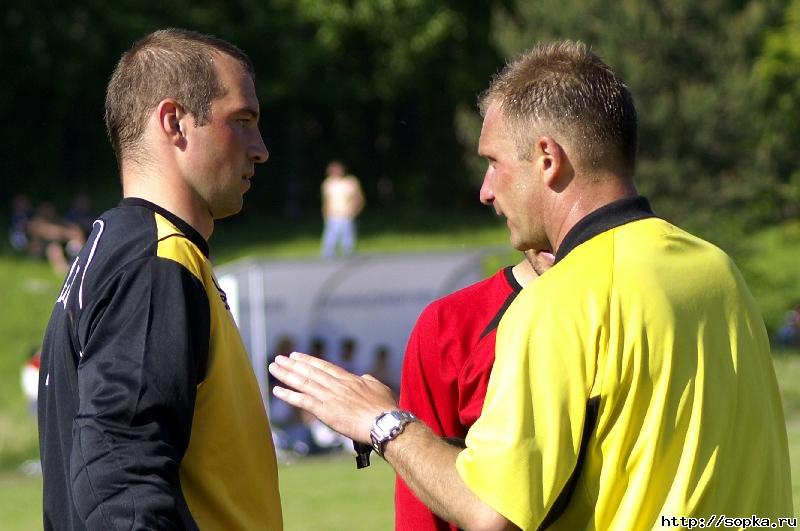 "Сахалин" (Южно-Сахалинск) - "Портовик" (Холмск)