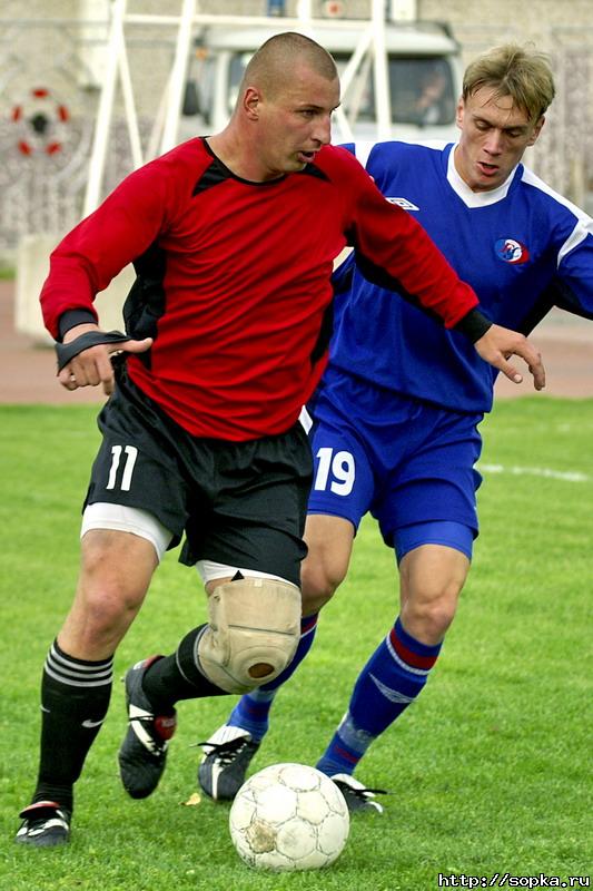 "Портовик" (Холмск) - "Сахалин" (Южно-Сахалинск)