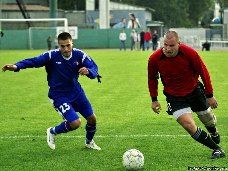 "Портовик" (Холмск) - "Сахалин" (Южно-Сахалинск)