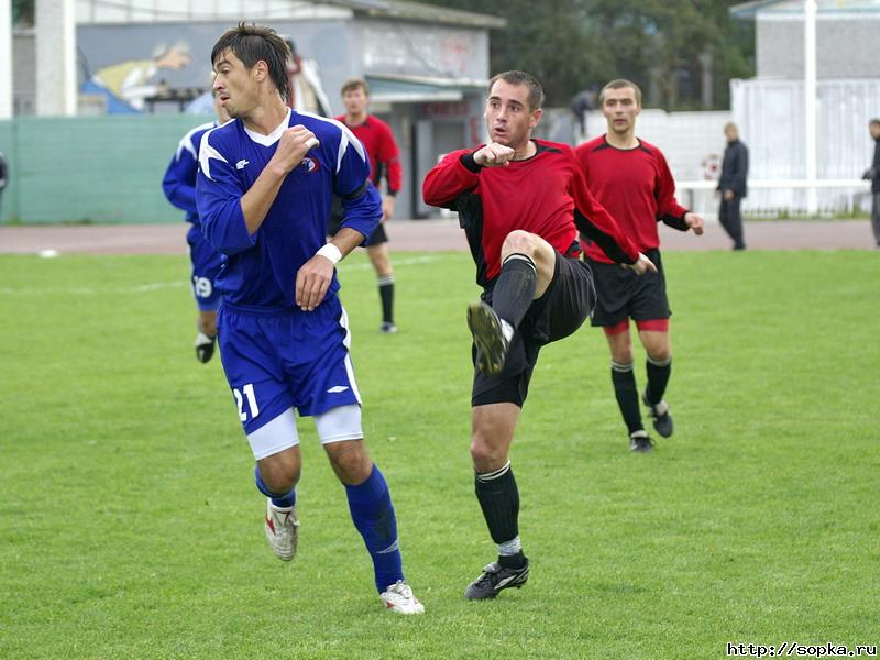 "Портовик" (Холмск) - "Сахалин" (Южно-Сахалинск)