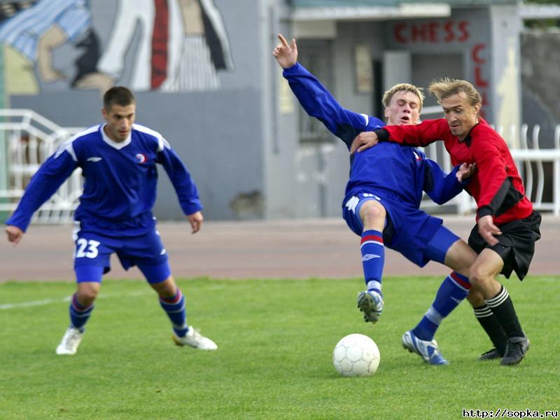 "Портовик" (Холмск) - "Сахалин" (Южно-Сахалинск)