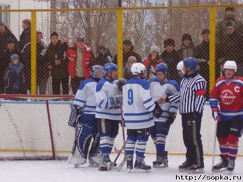 "Сахалин" - "Звезда"