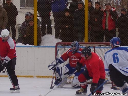 "Сахалин" - "Звезда"