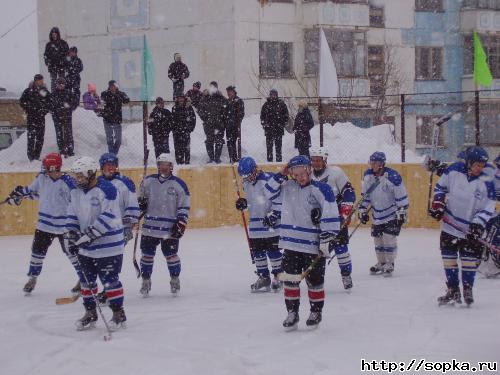 "Звезда" - "Сахалин"