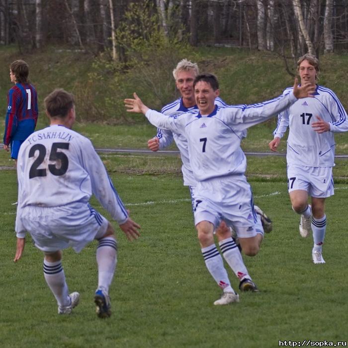 "Сахалин" - "Металлург" (Красноярск)