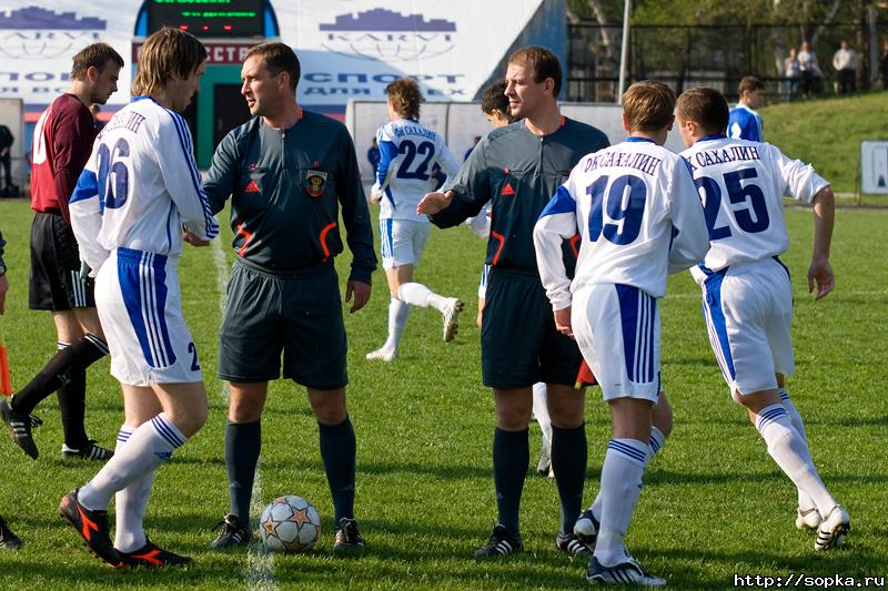 "Сахалин" - "Динамо" (Барнаул)