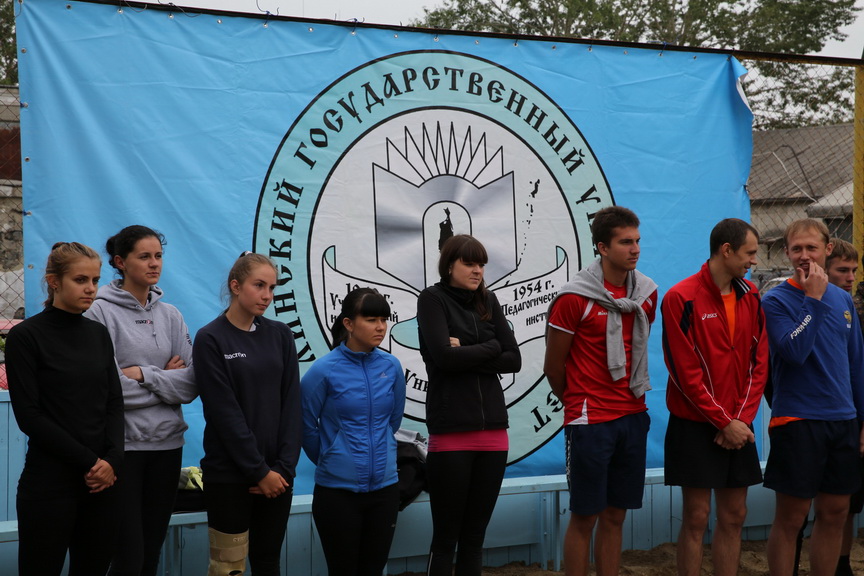 Первый тур чемпионата области по пляжному волейболу