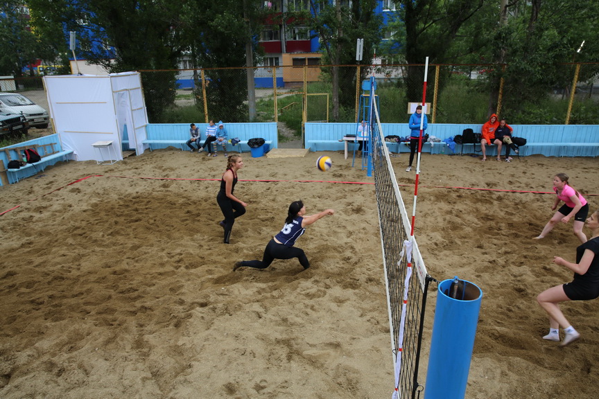 Первый тур чемпионата области по пляжному волейболу