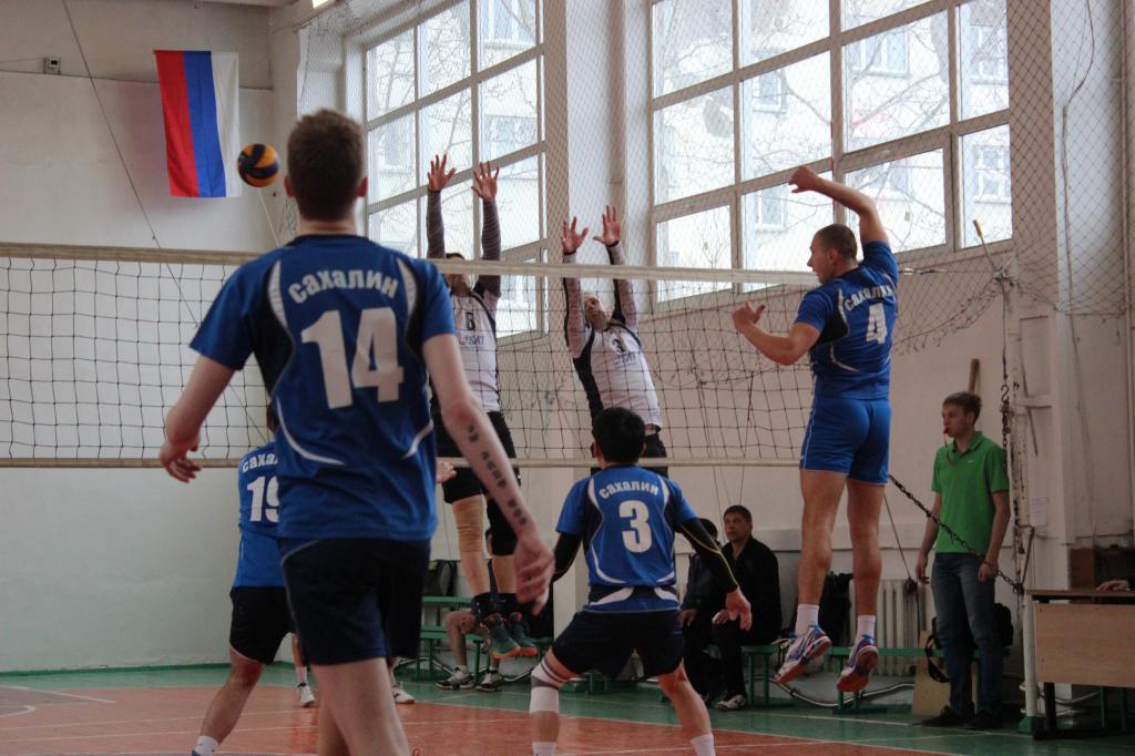 Чемпионат Южно-Сахалинска по волейболу среди мужских команд