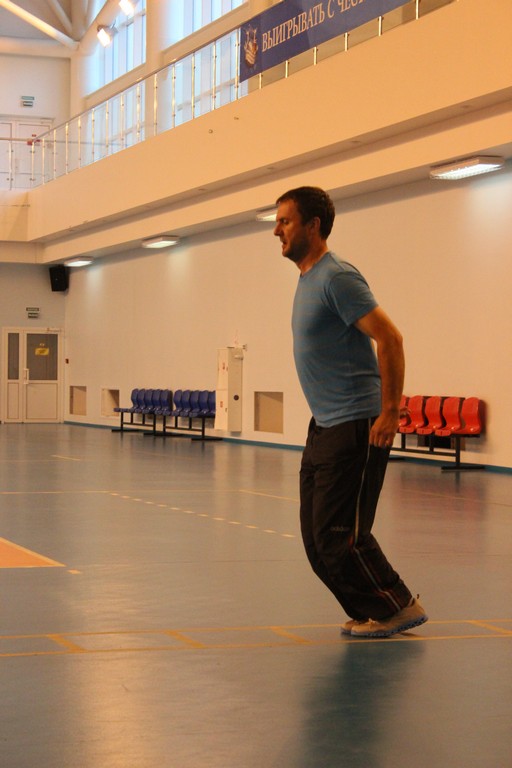 Волейбольная тренировка секции инвалидов по слуху