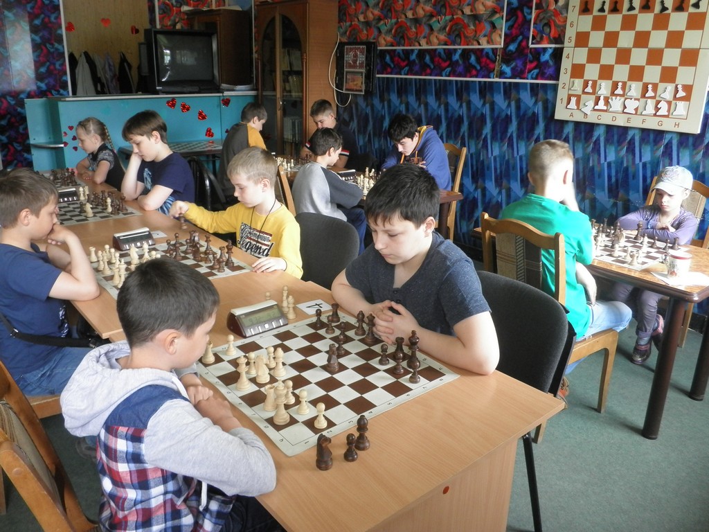 Турнир по быстрым шахматам в Холмске