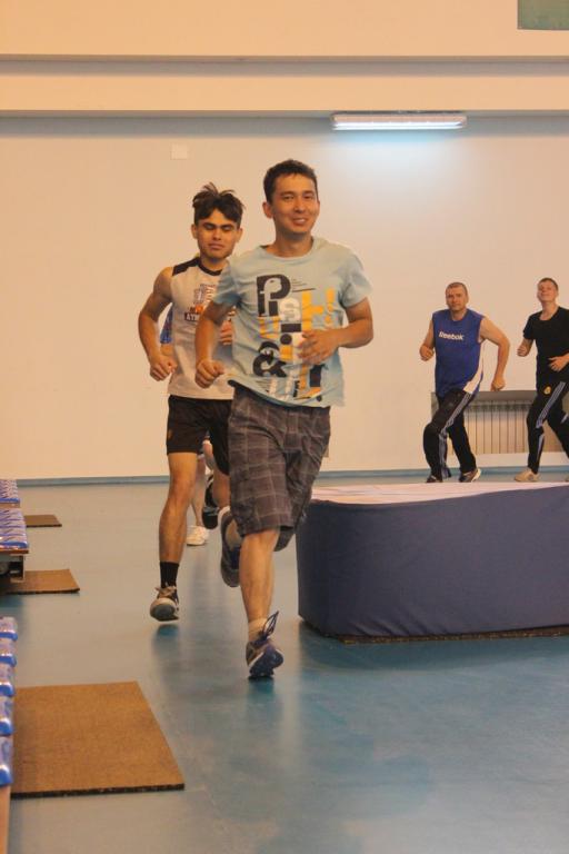 Волейбольная тренировка секции инвалидов по слуху