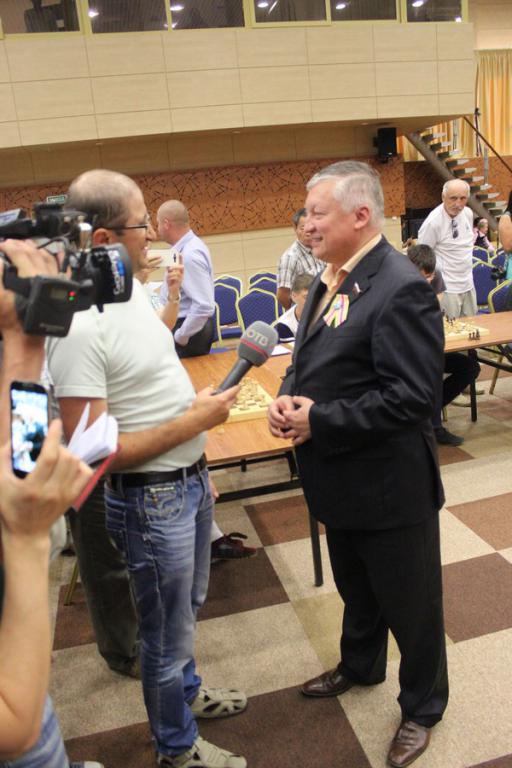 Сеанс одновременной игры Анатолия Карпова