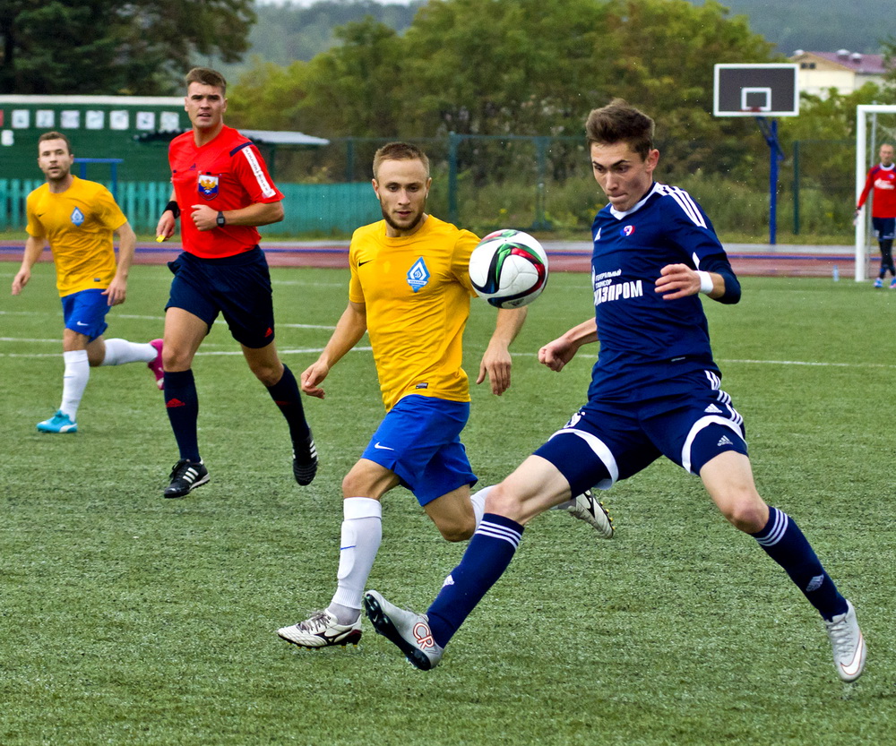 ФК "Сахалин" - "Динамо" (Барнаул). (12 сентября 2015)