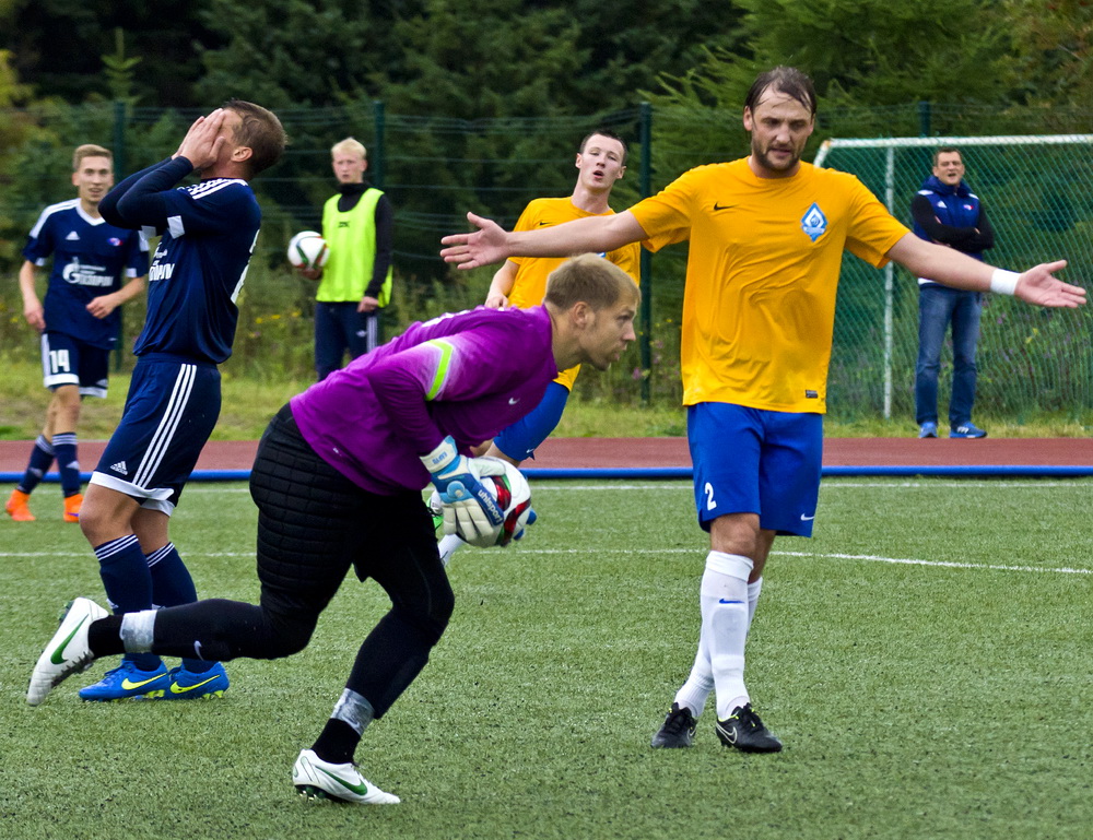 ФК "Сахалин" - "Динамо" (Барнаул). (12 сентября 2015)