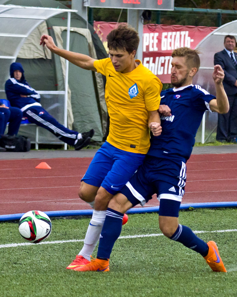 ФК "Сахалин" - "Динамо" (Барнаул). (12 сентября 2015)