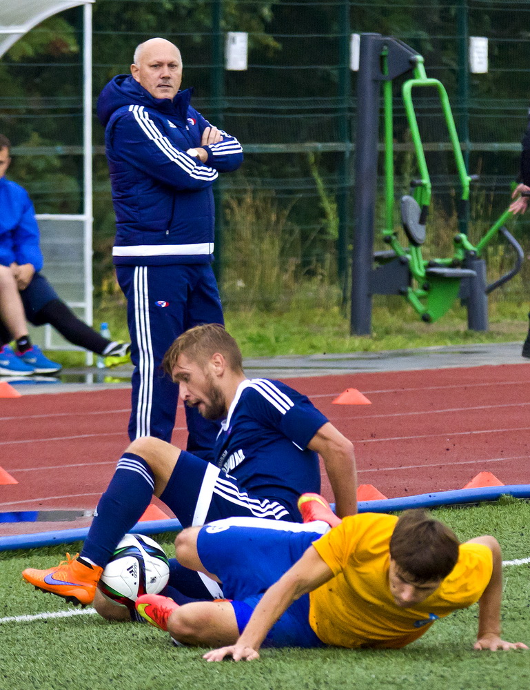 ФК "Сахалин" - "Динамо" (Барнаул). (12 сентября 2015)