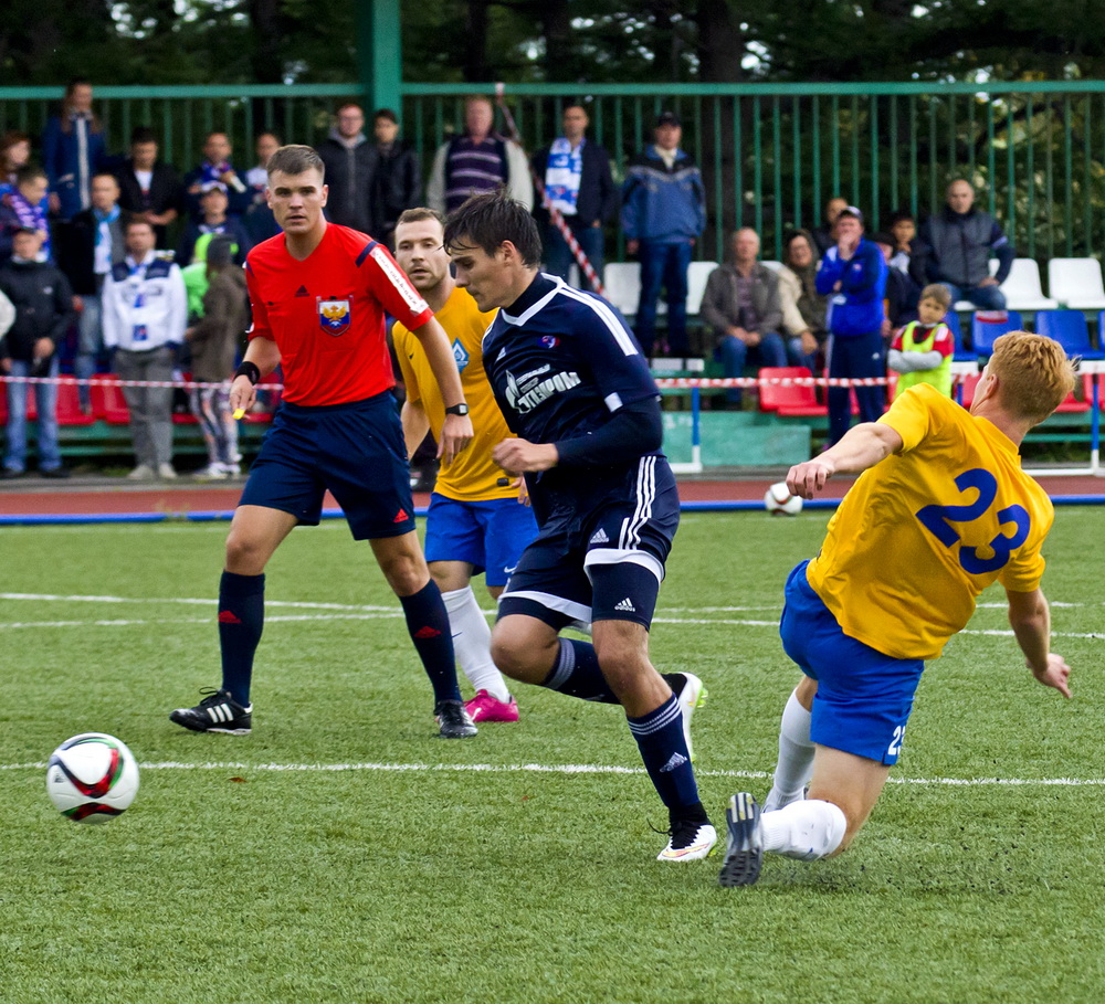 ФК "Сахалин" - "Динамо" (Барнаул). (12 сентября 2015)