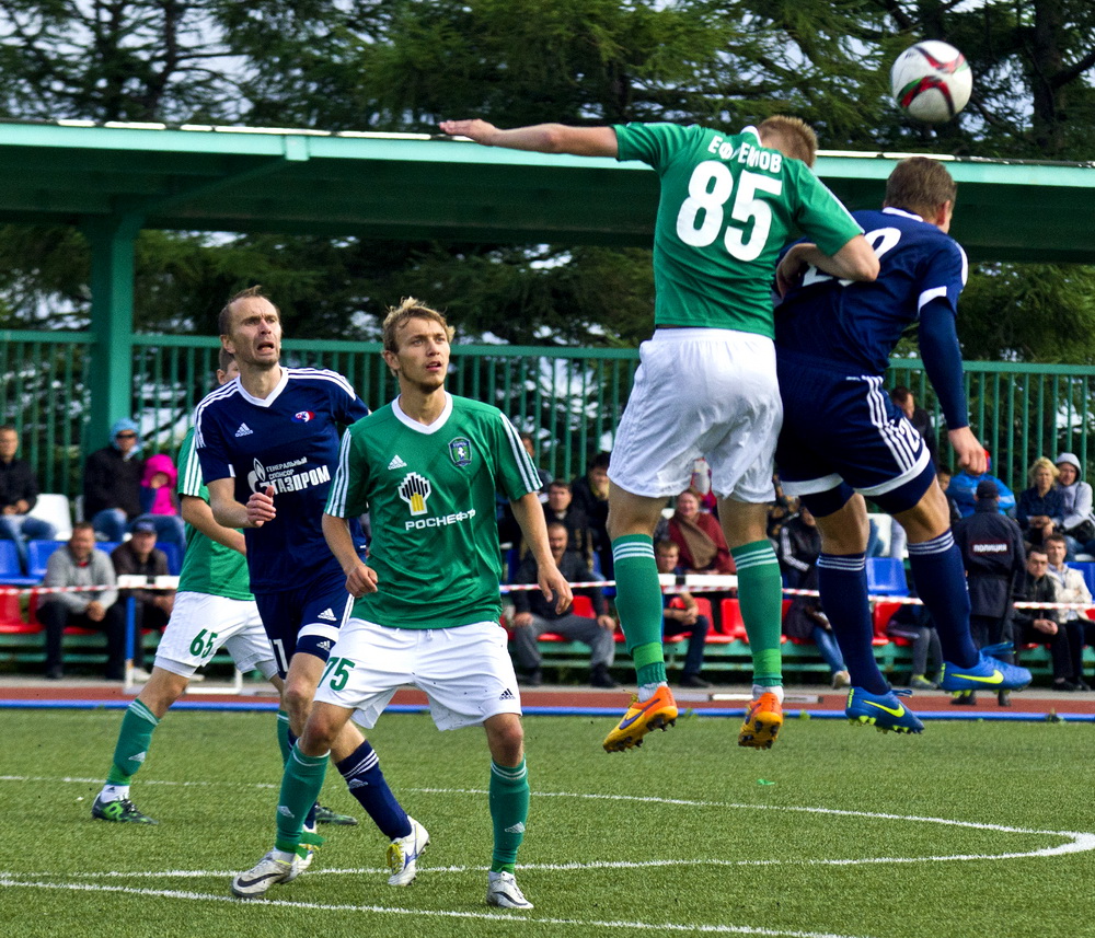 ФК "Сахалин" - "Томь-2" (Томск). 23.08.2015