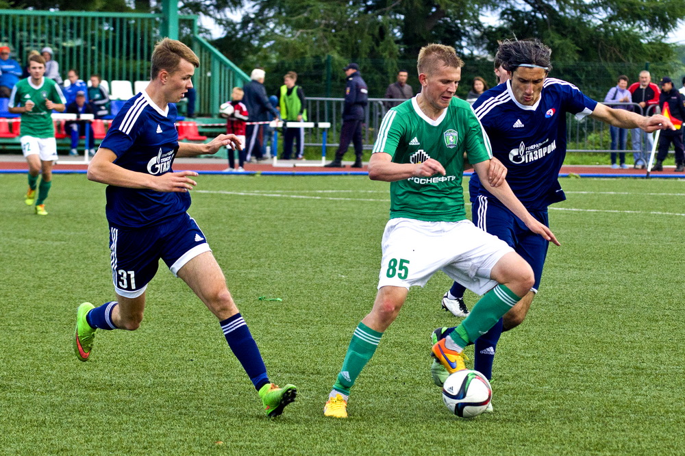ФК "Сахалин" - "Томь-2" (Томск). 23.08.2015