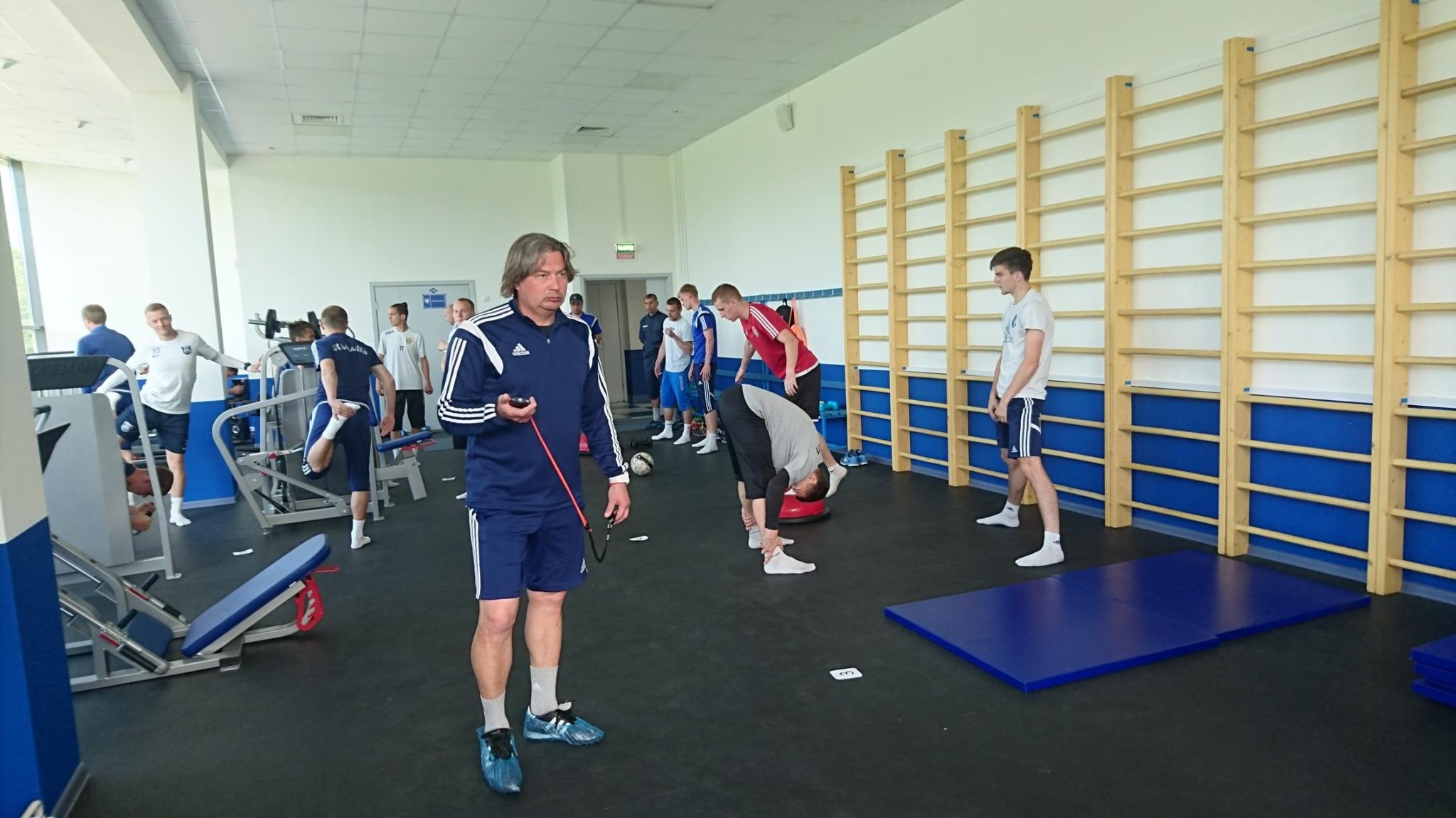 УТС ФК Сахалин