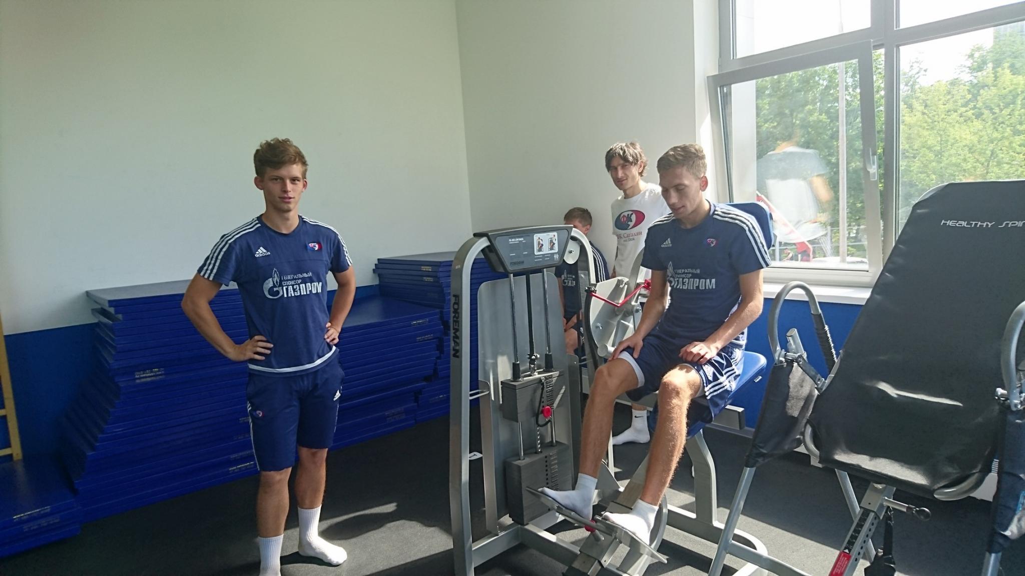 УТС ФК Сахалин