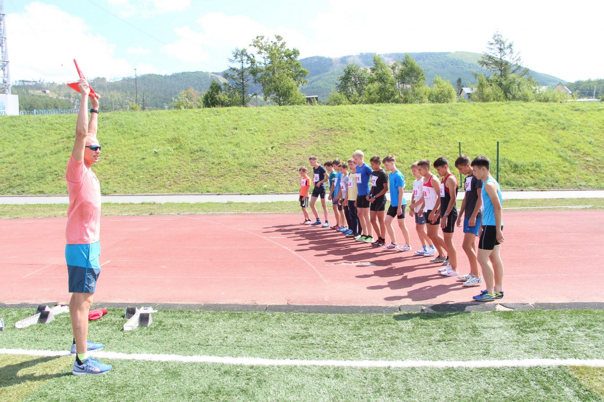 Открытое первенство СШ ЛВС по легкой атлетике