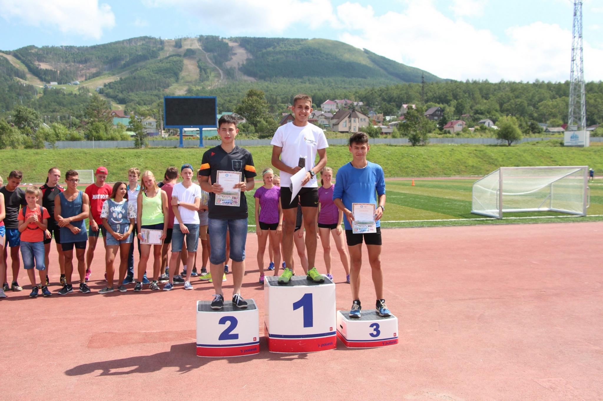 Открытое первенство СШ ЛВС по легкой атлетике