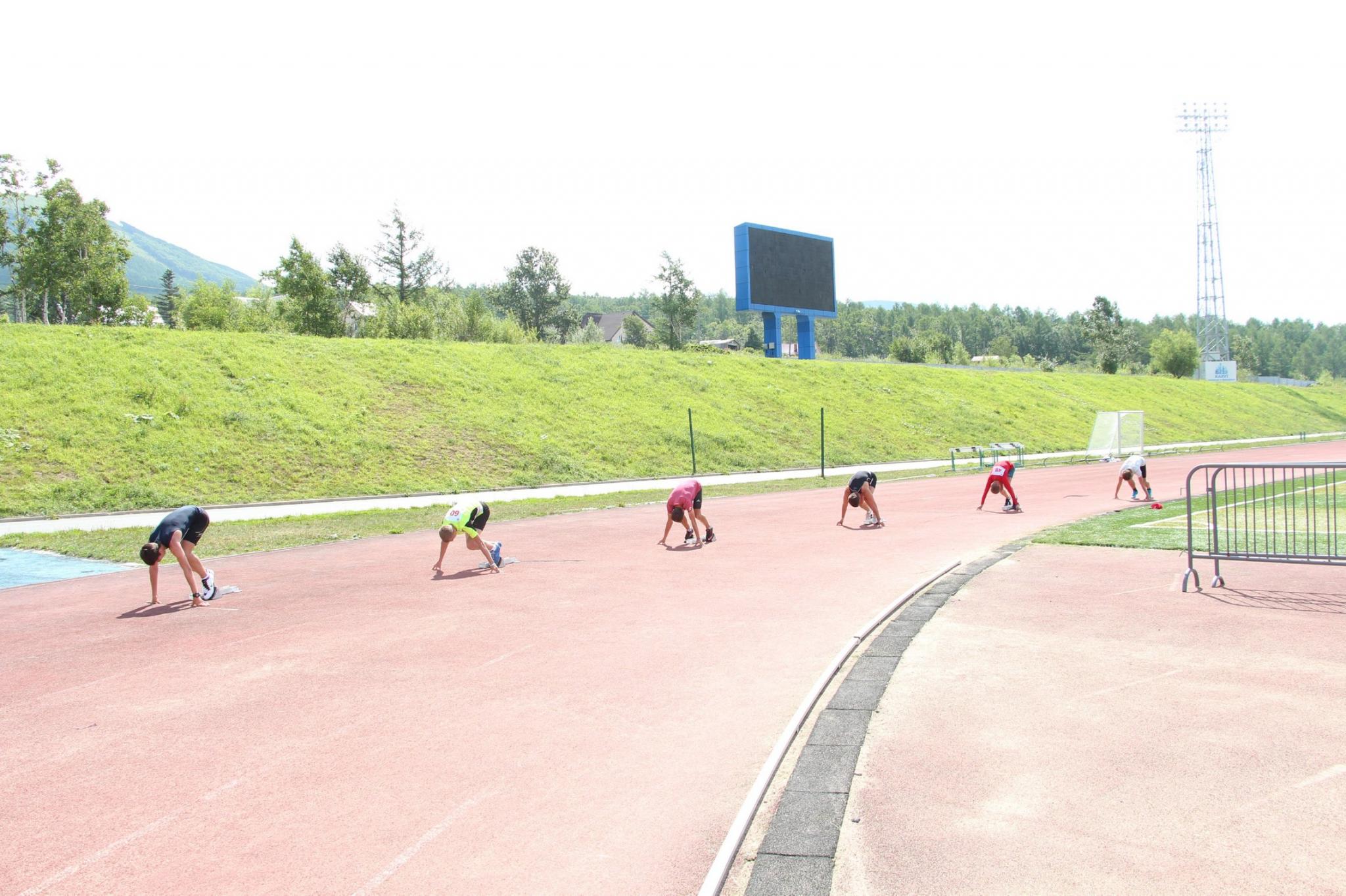 Открытое первенство СШ ЛВС по легкой атлетике