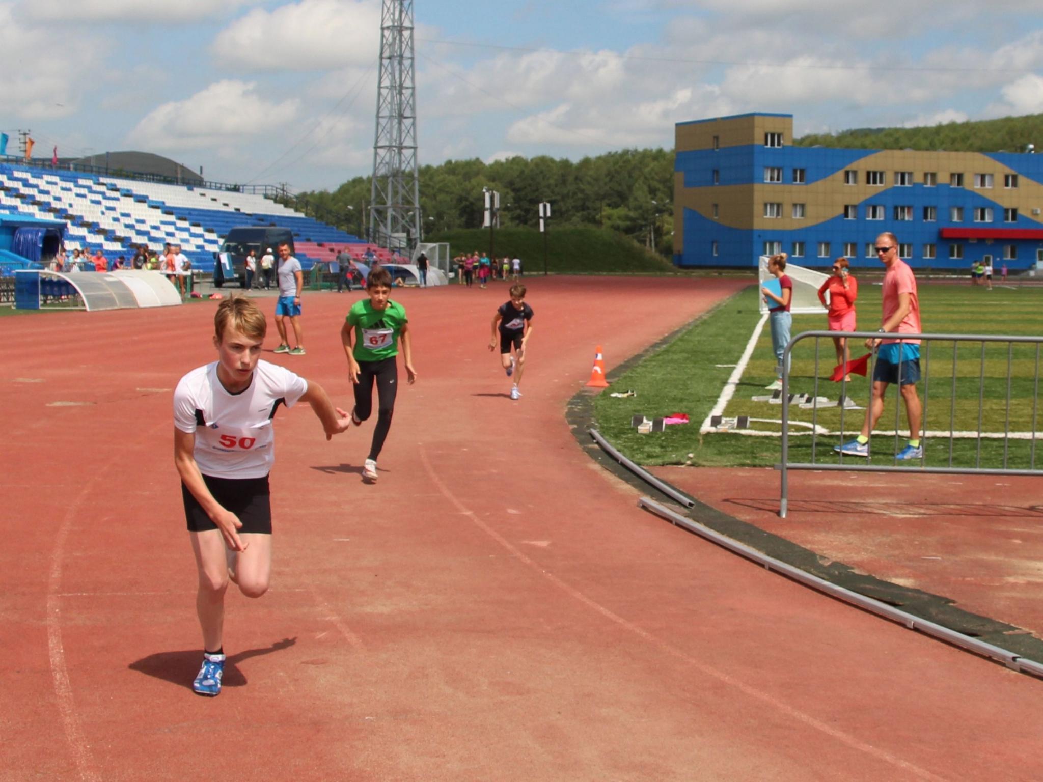 Открытое первенство СШ ЛВС по легкой атлетике