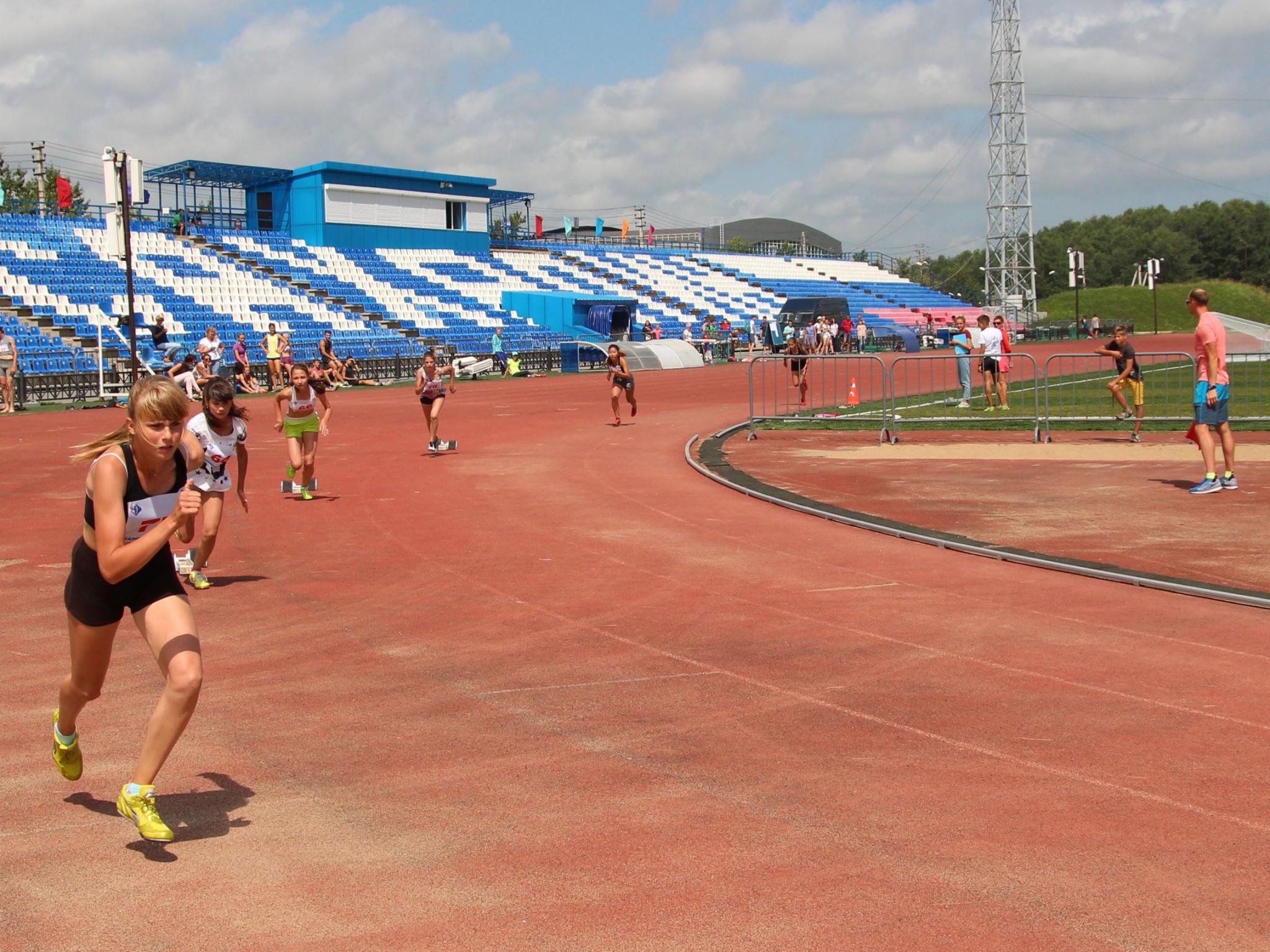 Открытое первенство СШ ЛВС по легкой атлетике