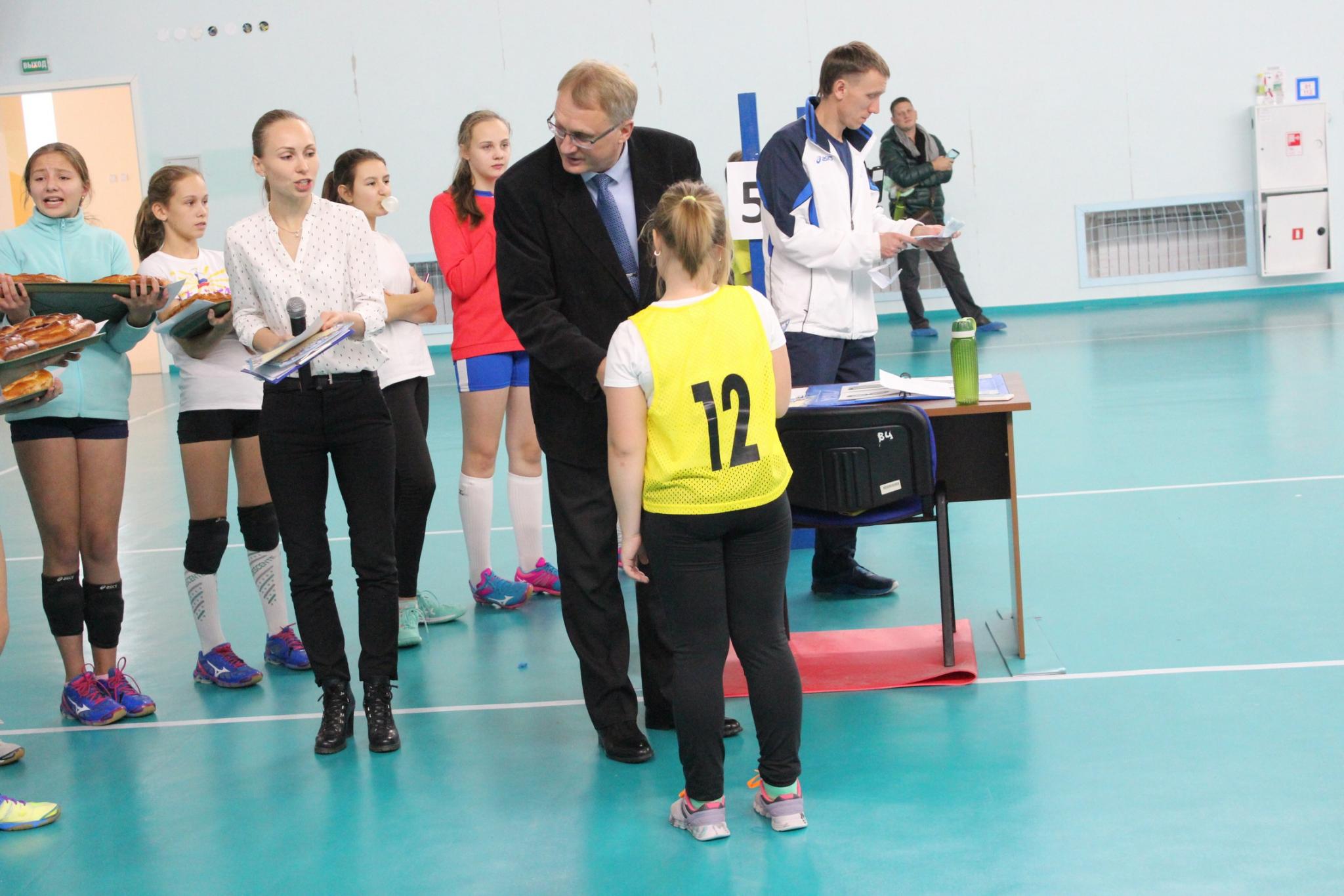 Осенний турнир по мини-волейболу