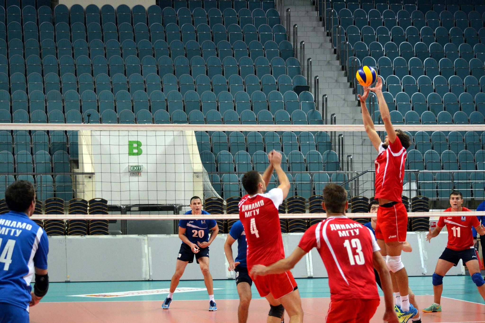 «Элвари Сахалин» - «Динамо-МГТУ» (Майкоп)