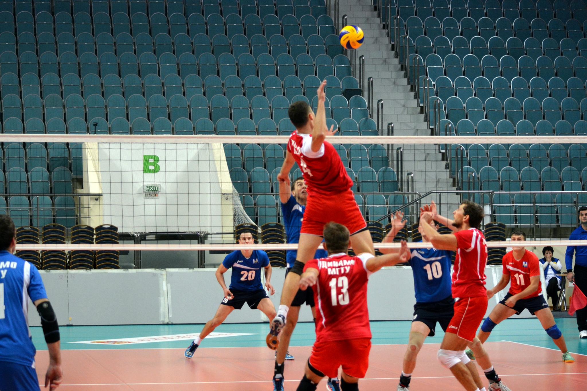 «Элвари Сахалин» - «Динамо-МГТУ» (Майкоп)