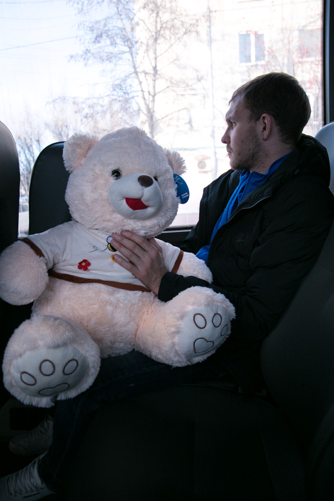 ХК ПСК "Сахалин" в гостях в Троицком детском доме