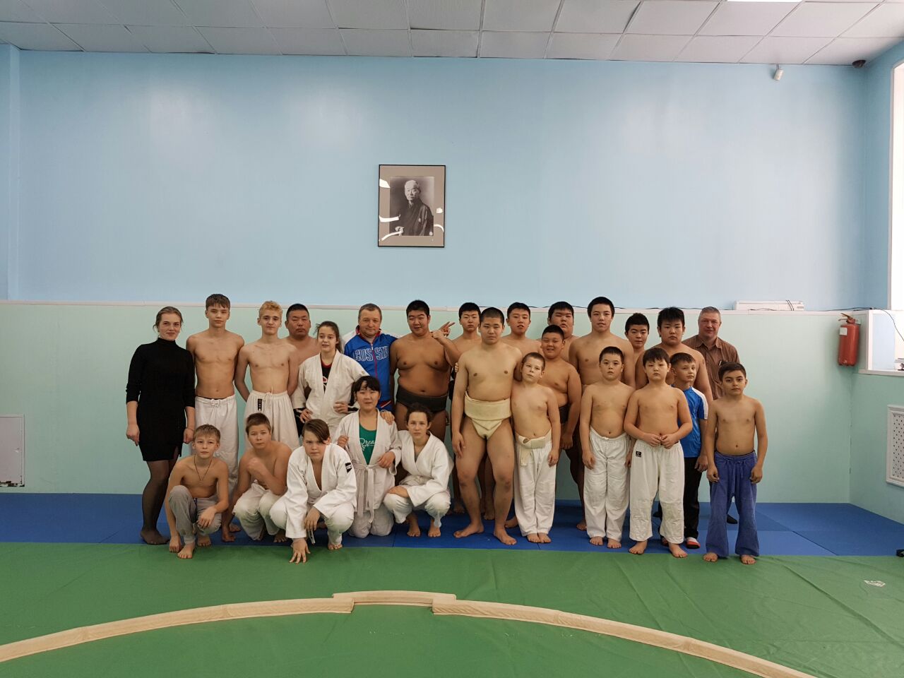 Совместные с тренировки со спортсменами Федерации сумо Хоккайдо