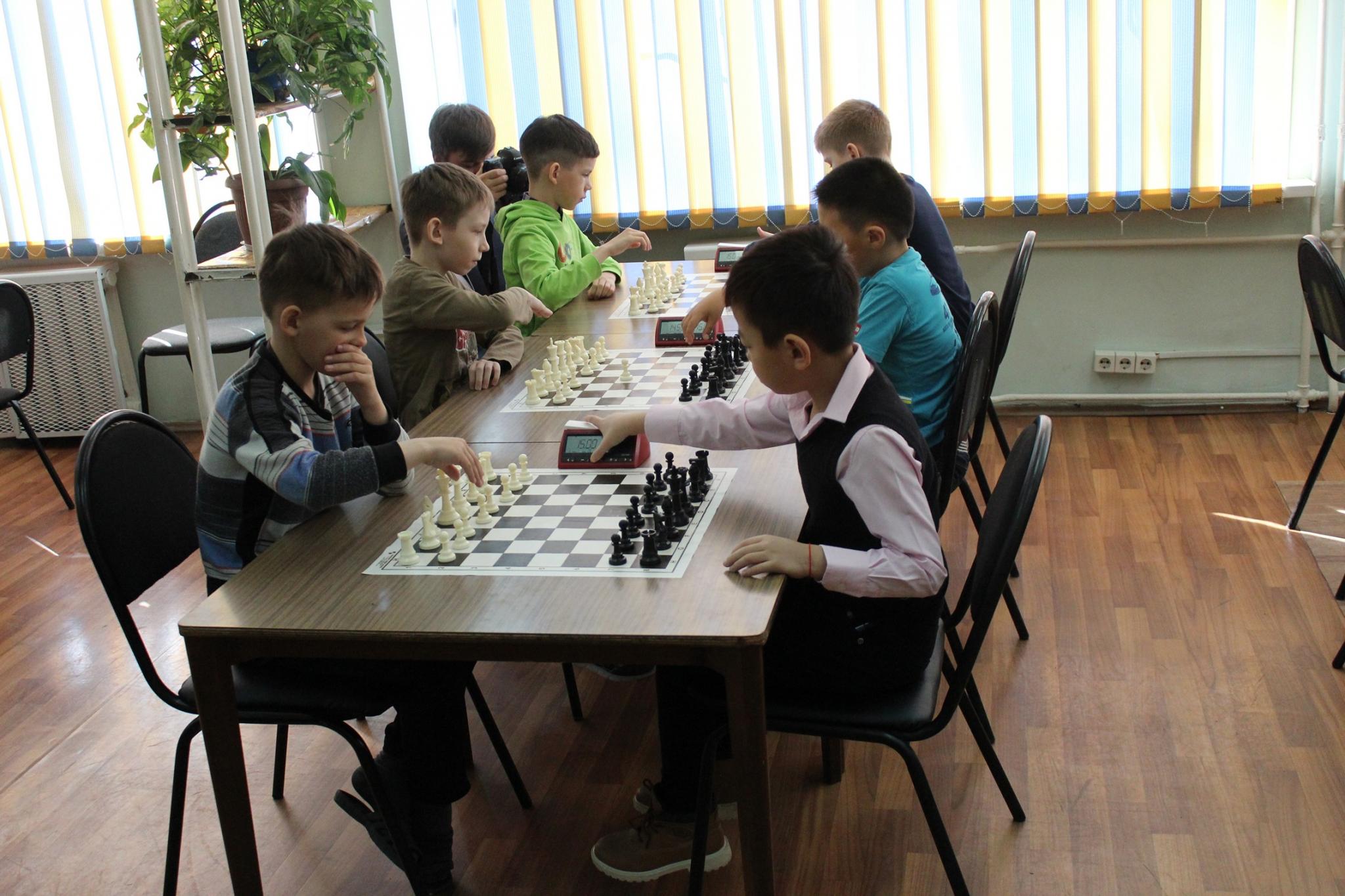 Юношеский турнир по быстрым шахматам на призы ЗАО "Гидрстрой"