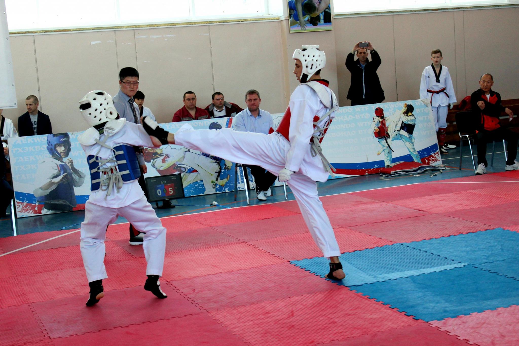 Чемпионат и первенство ДФО по тхэквондо