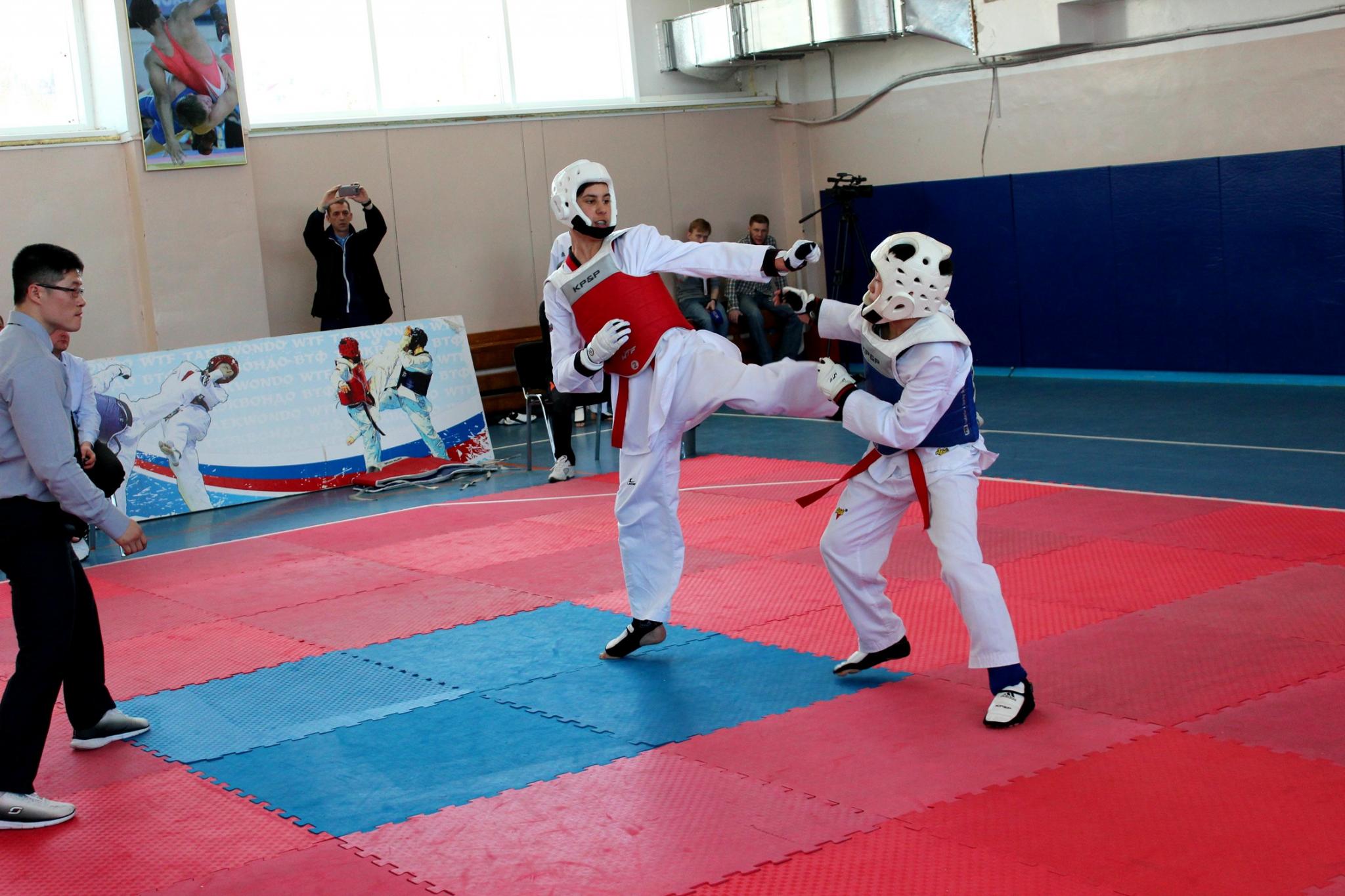 Чемпионат и первенство ДФО по тхэквондо