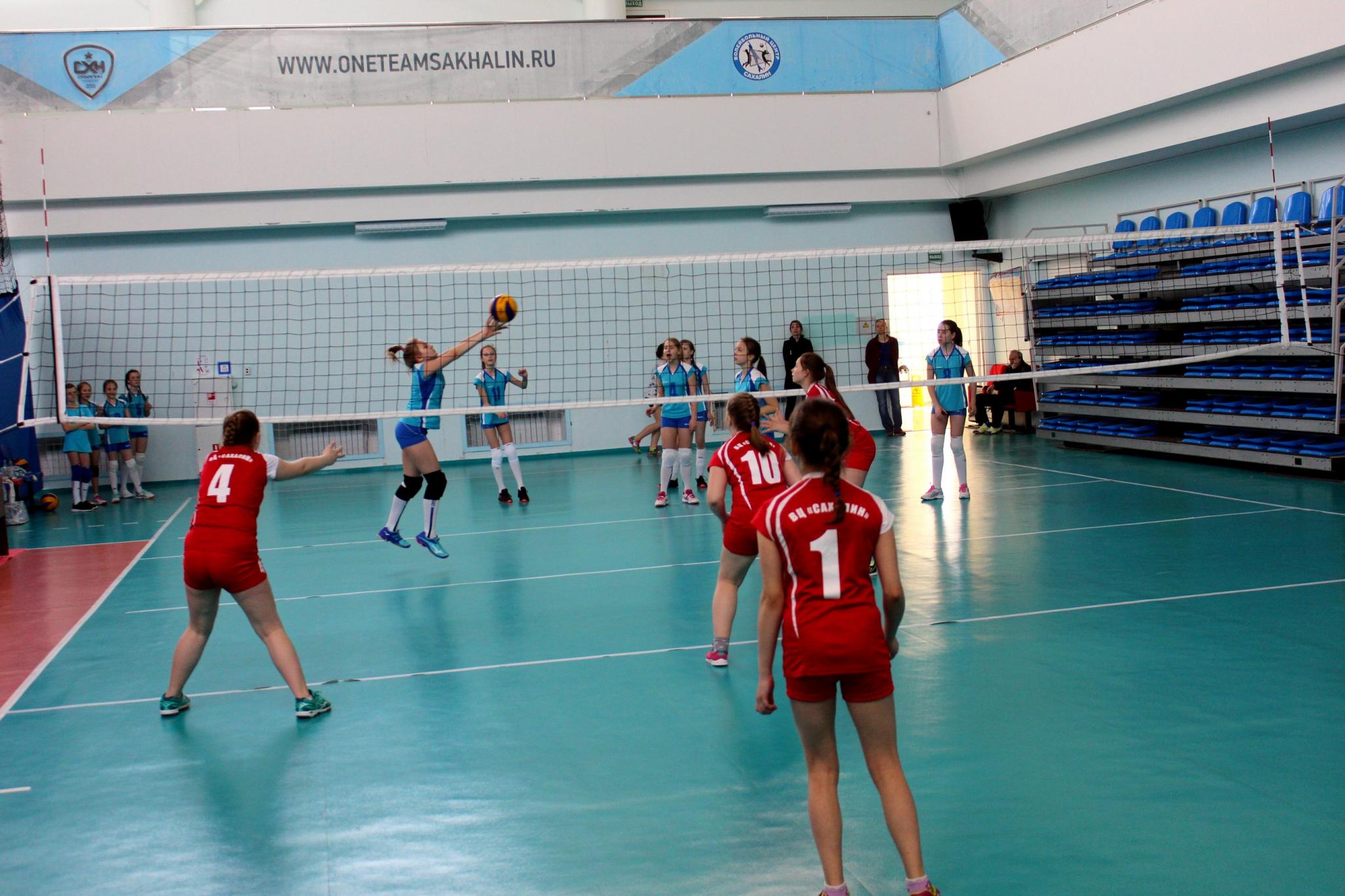 Первенство области по волейболу среди юношей и девушек 2005 - 2006 г.р.