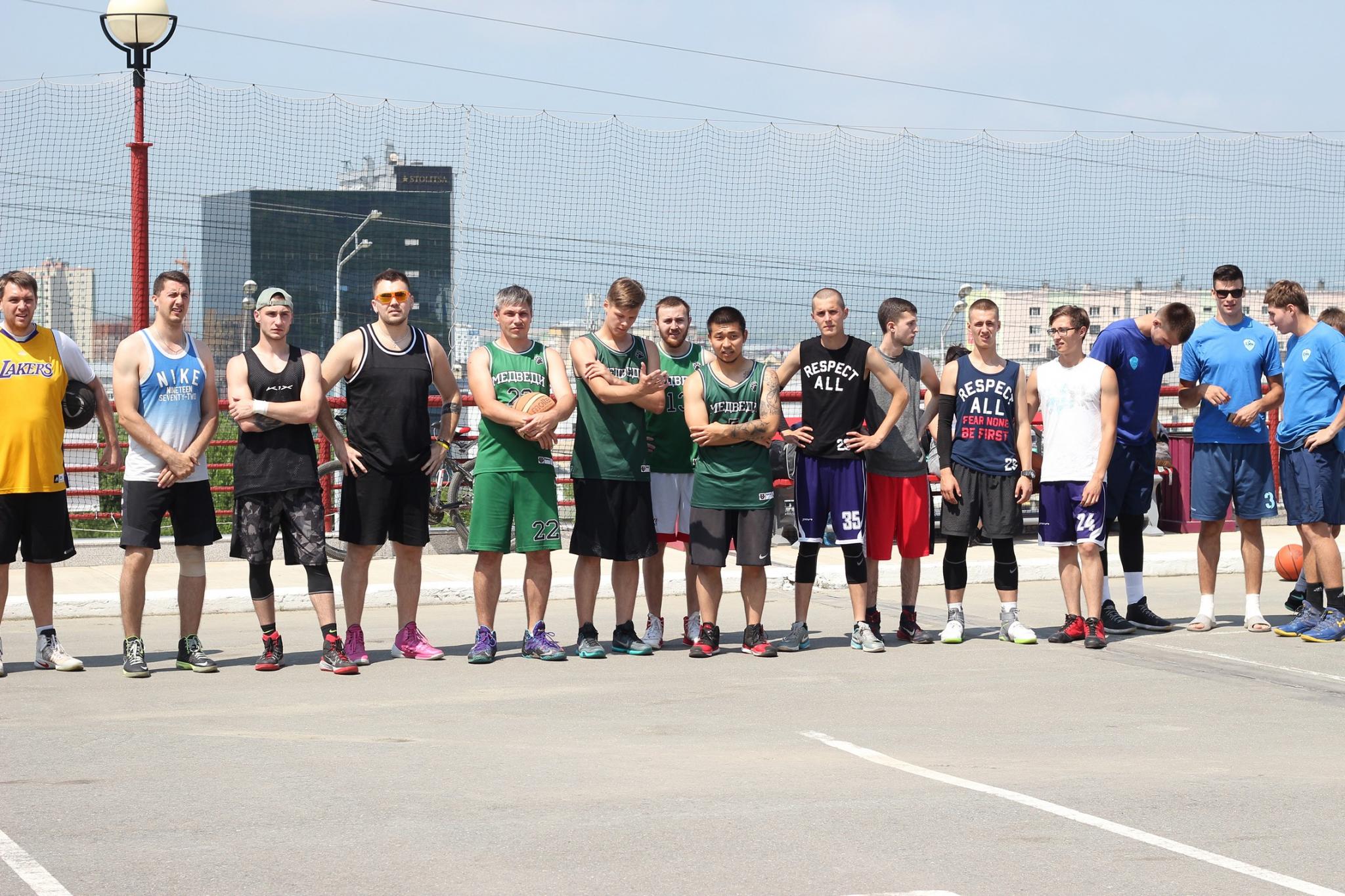 Первый тур турнира по стритболу «Kings of the Court»