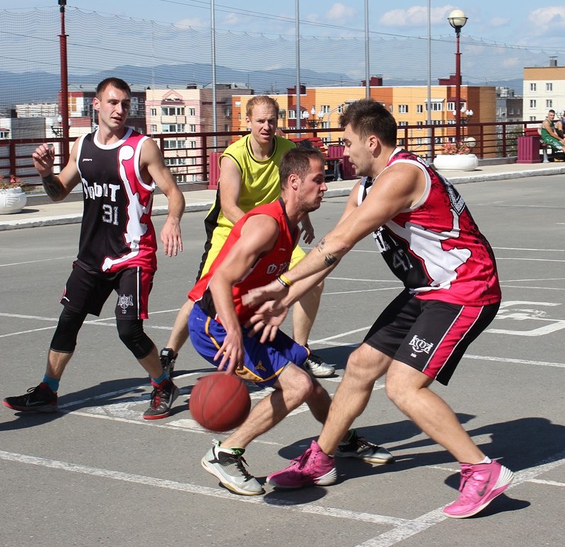 V этап областного турнира по стритболу «Kings of the Court»