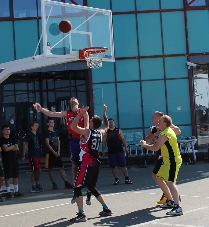 V этап областного турнира по стритболу «Kings of the Court»