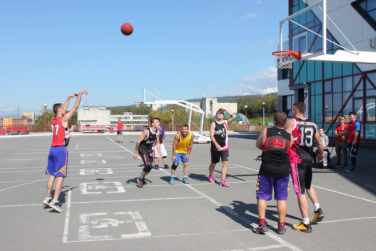 V этап областного турнира по стритболу «Kings of the Court»